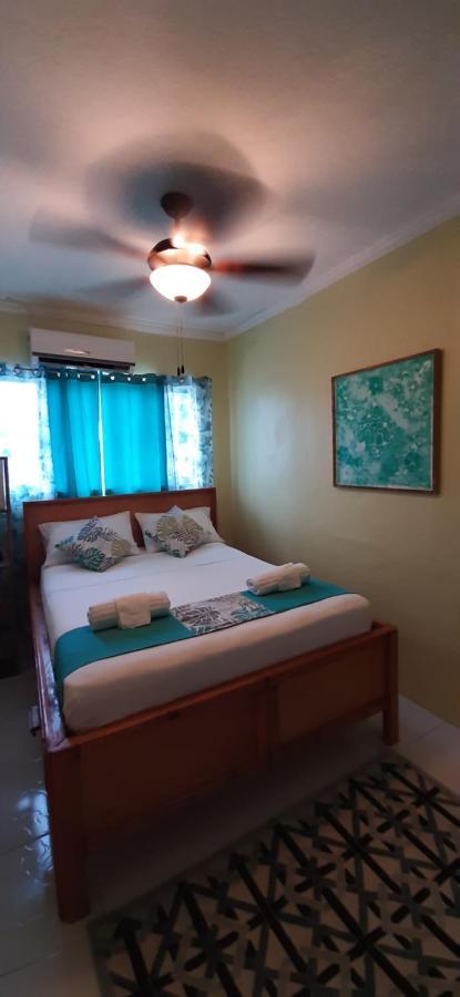 Hotel Eastwood Escape Nassau Esterno foto