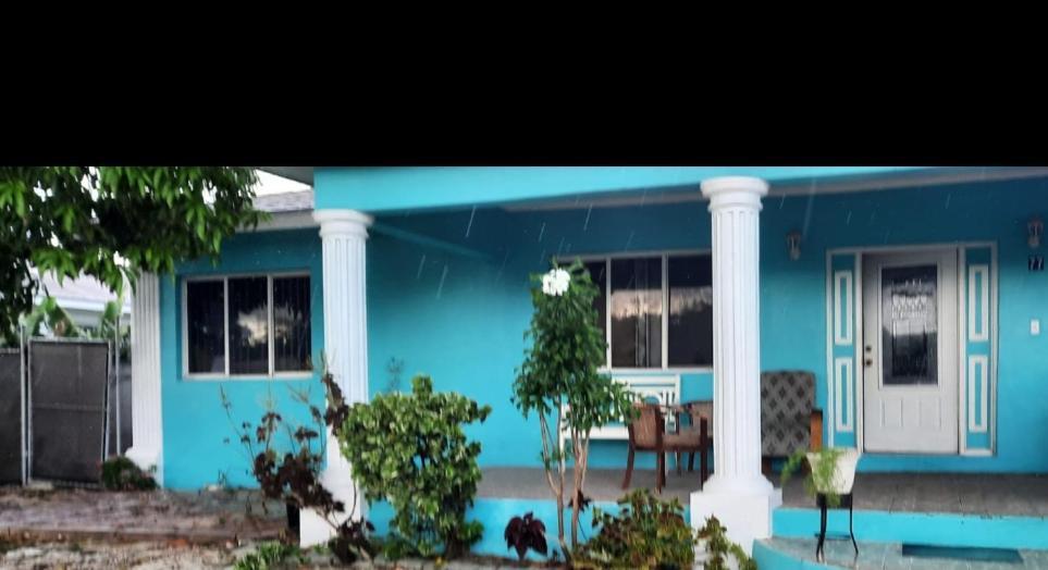 Hotel Eastwood Escape Nassau Esterno foto