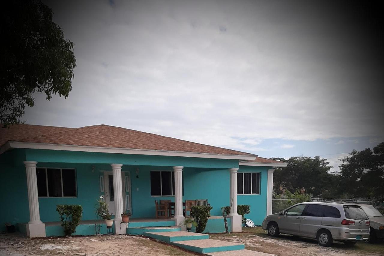 Hotel Eastwood Escape Nassau Esterno foto